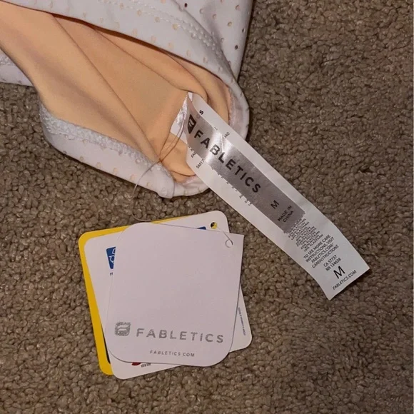 NWT fabletics tanktop - Picture 2 of 5